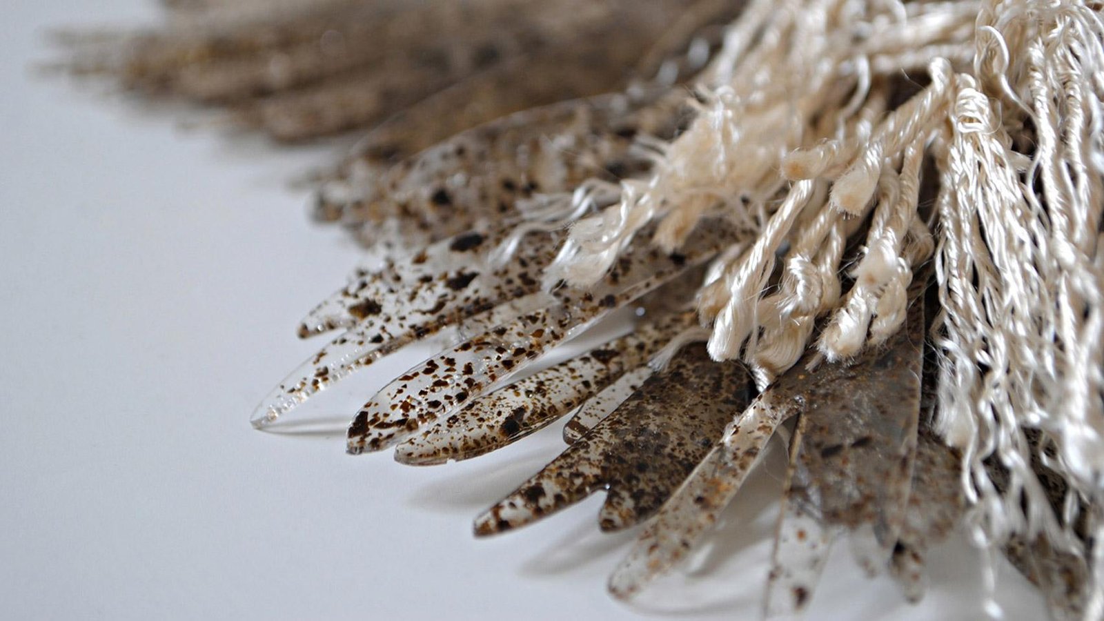 Innovative Materials and Designs for Tote Shopper Bags